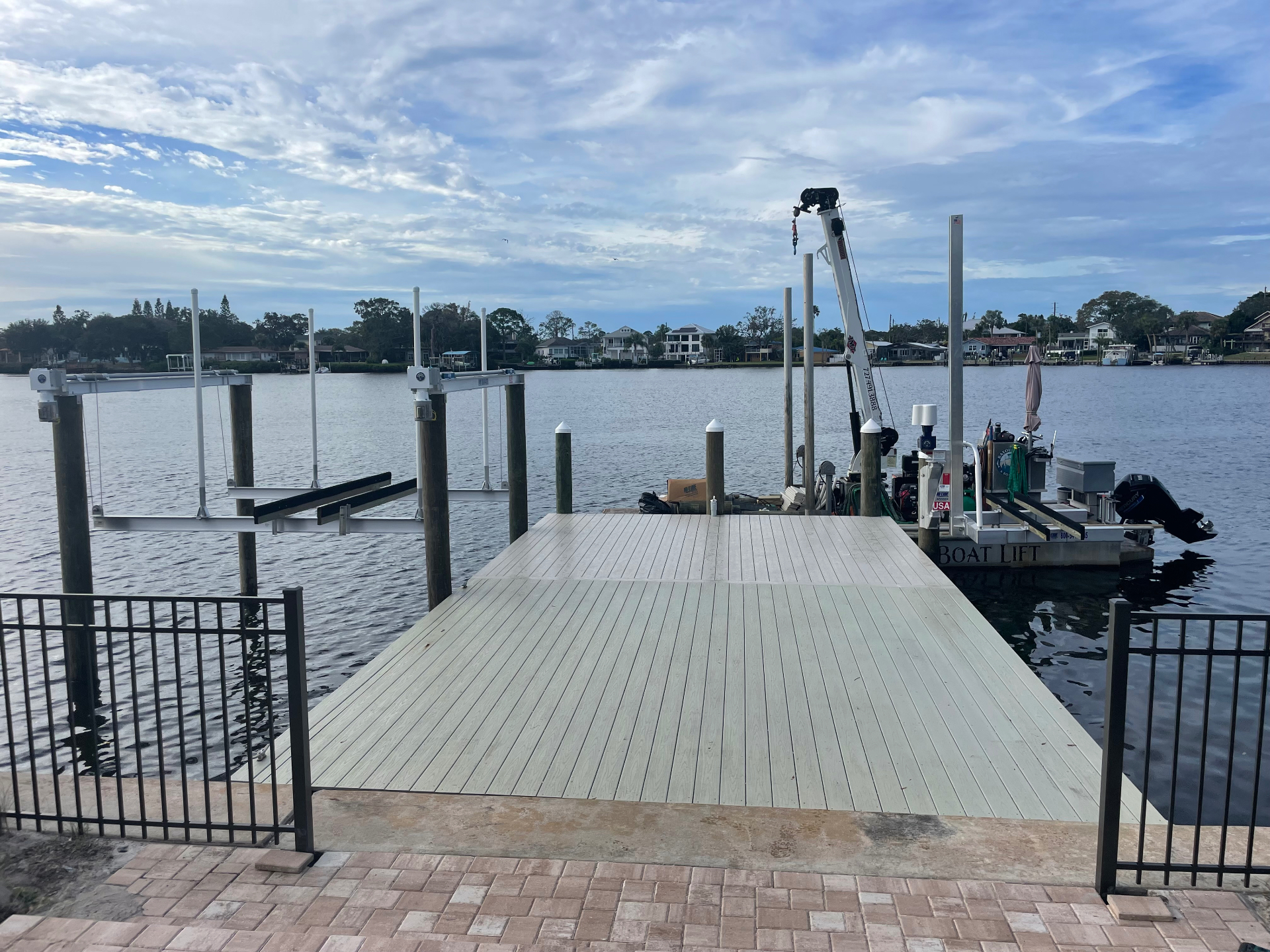 Hi-Tide Boat Lifts